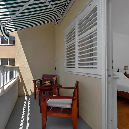 Beach Apartments 아파트 마카르스카