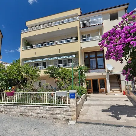 Beach Apartments 아파트 마카르스카