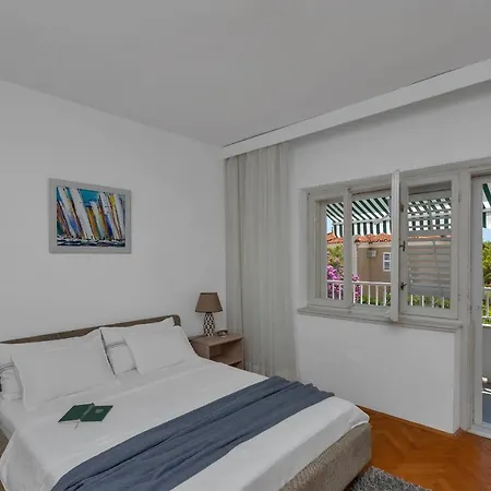 Beach Apartments * 마카르스카