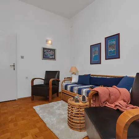 Beach Apartments 마카르스카