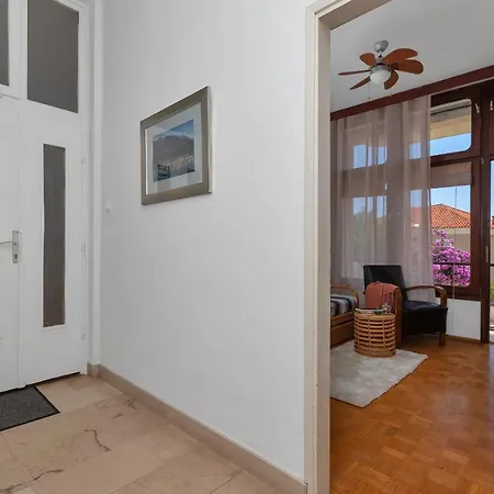 Apartman Beach Apartments Makarska