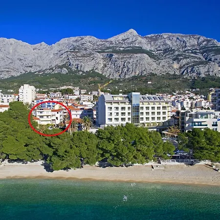 Beach Apartments * Makarska